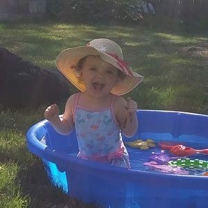 Meet your Posher, Lisa